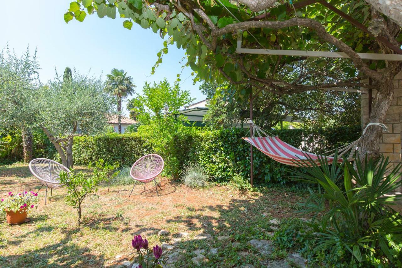 Casa Flora 3-Minutes' Walk From The Beach Novigrad Istria Exterior foto